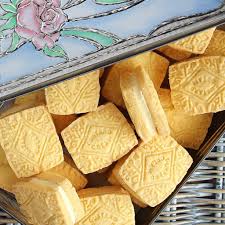 Custard Creams